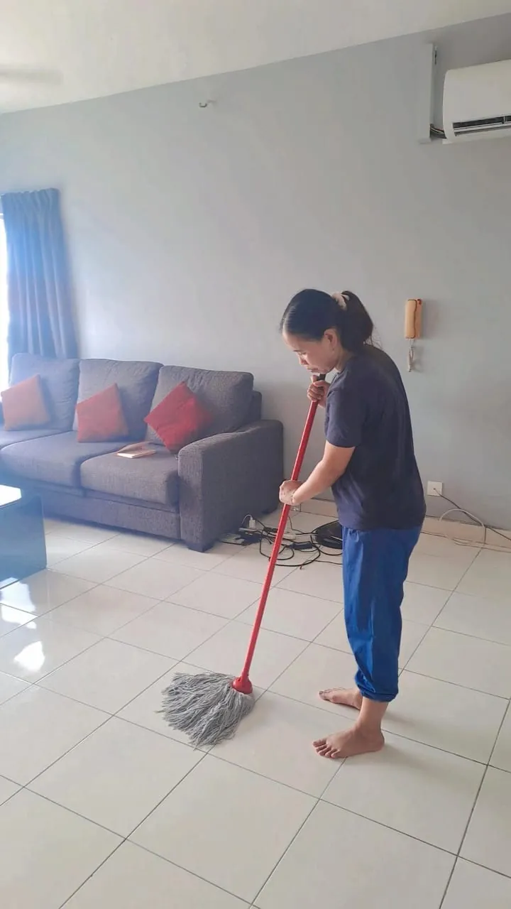 Floor & Carpet Cleaning